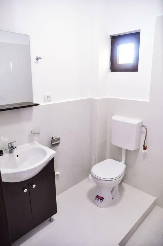 Hôtel Casa David Turda Extérieur photo